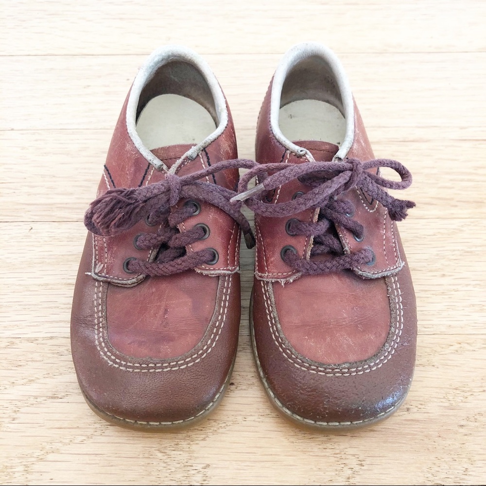 🌿 Stride Rite Vintage Dura-5 Brown Laced Shoes